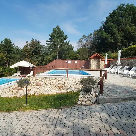 Csalogany Apartment - Biro Tours Nr 152 شقة فونيارتْسفاشغ
