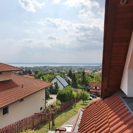 شقة Csalogany Apartment - Biro Tours Nr 152 فونيارتْسفاشغ