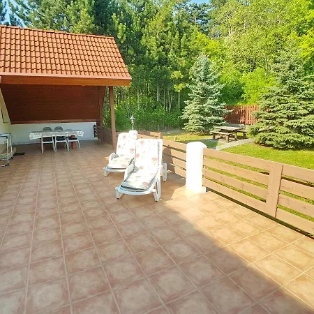 Csalogany Apartment - Biro Tours Nr 152 فونيارتْسفاشغ