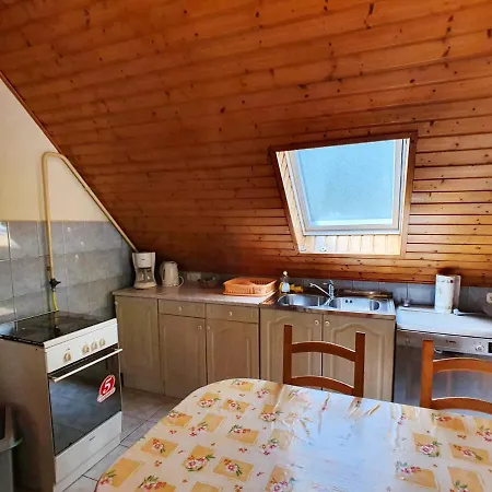 شقة Csalogany Apartment - Biro Tours Nr 152 فونيارتْسفاشغ