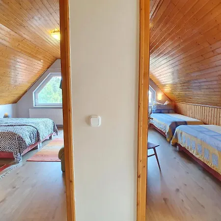 Csalogany Apartment - Biro Tours Nr 152 شقة فونيارتْسفاشغ